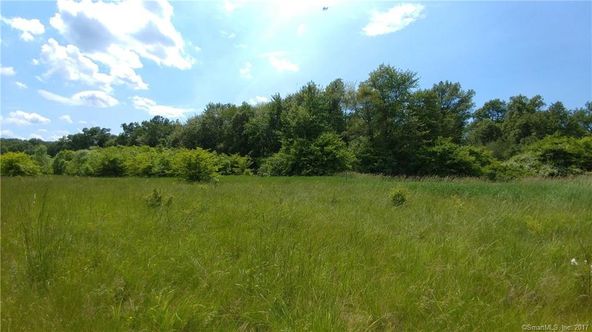 20 Oliver Rd, Enfield, CT 06082